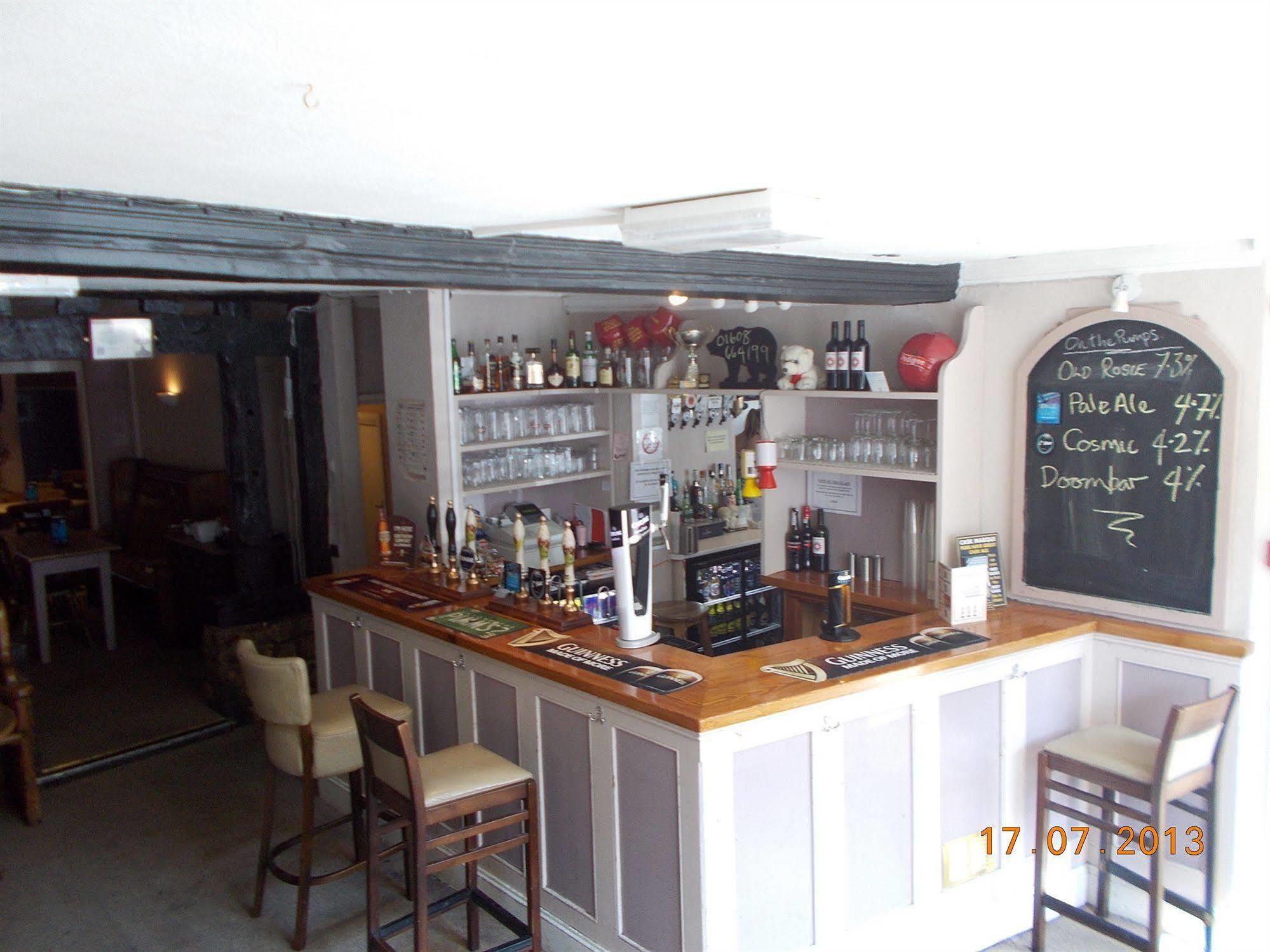 Hotel The White Bear Shipston-on-Stour Exterior foto